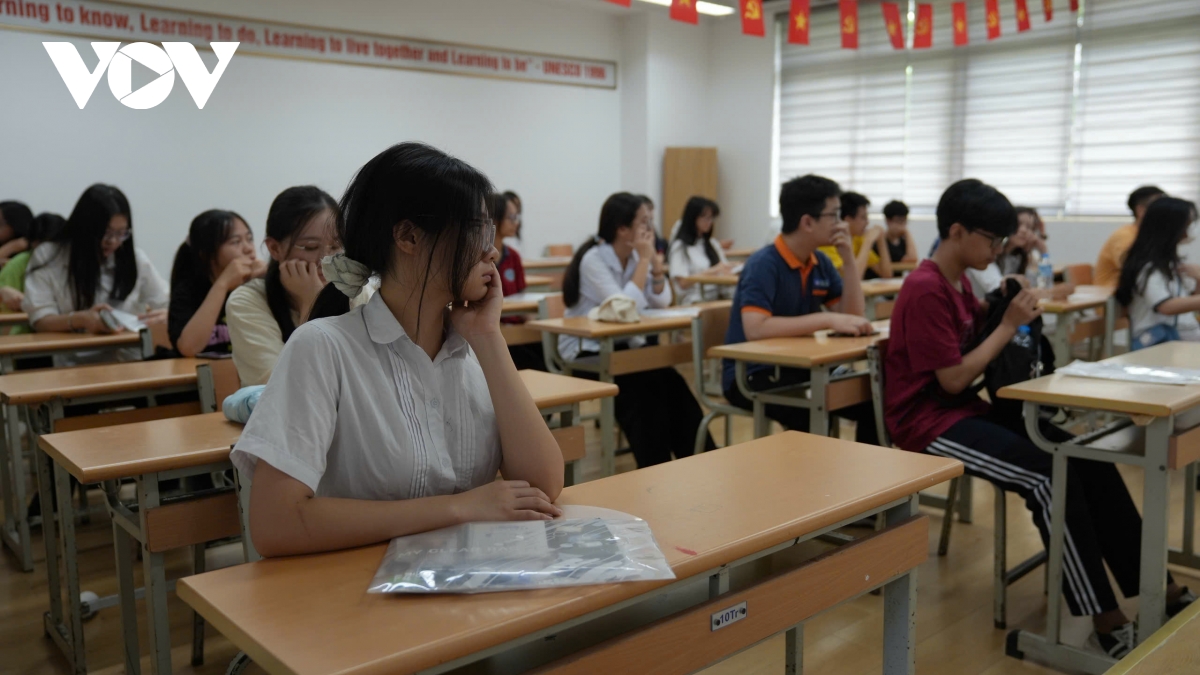 Thực hư việc nhà trường ở Hà Nội vận động học sinh yếu không thi vào lớp 10